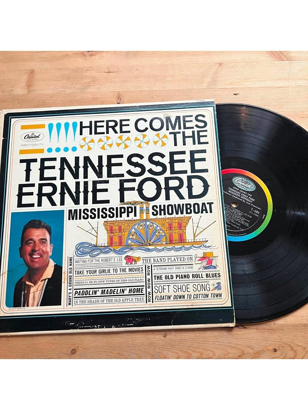 Tennessee Ernie Ford - Tennessee Ernie Ford Mississippi Showboat 33rpm VG+ VR19